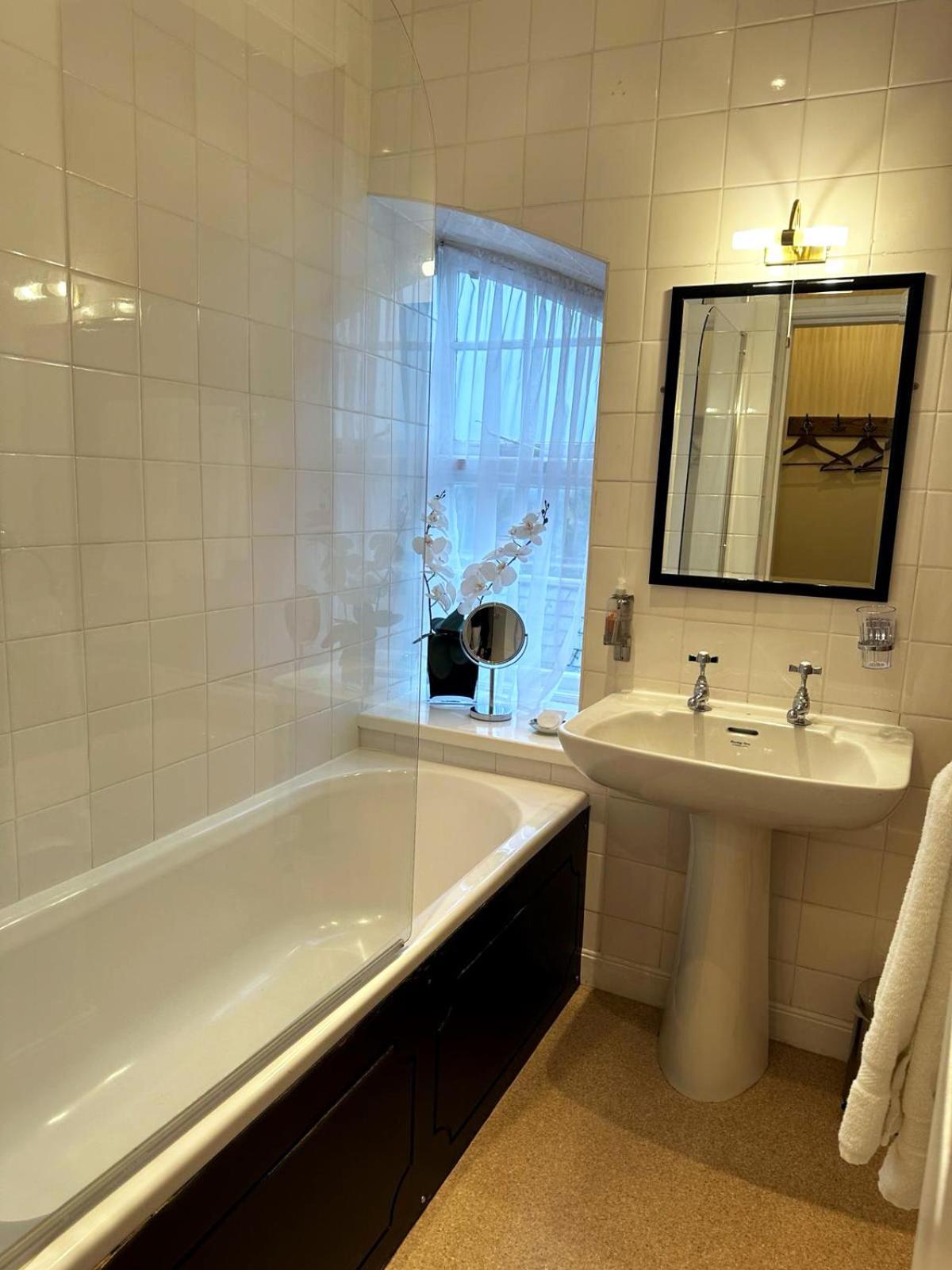 Отель Orchard Club - Newton House Нерсборо Номер фото